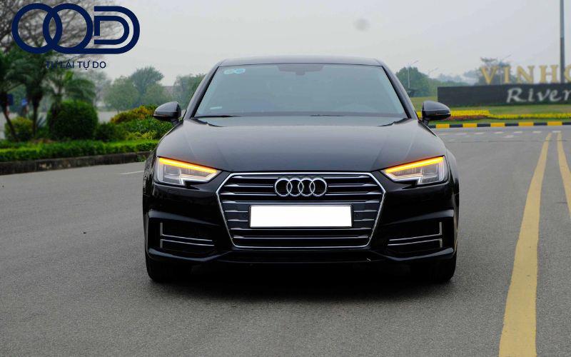 cho thuê xe hạng sang tự lái Audi A4 đen